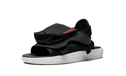 LS Slide "Black / White" CZ0791 006