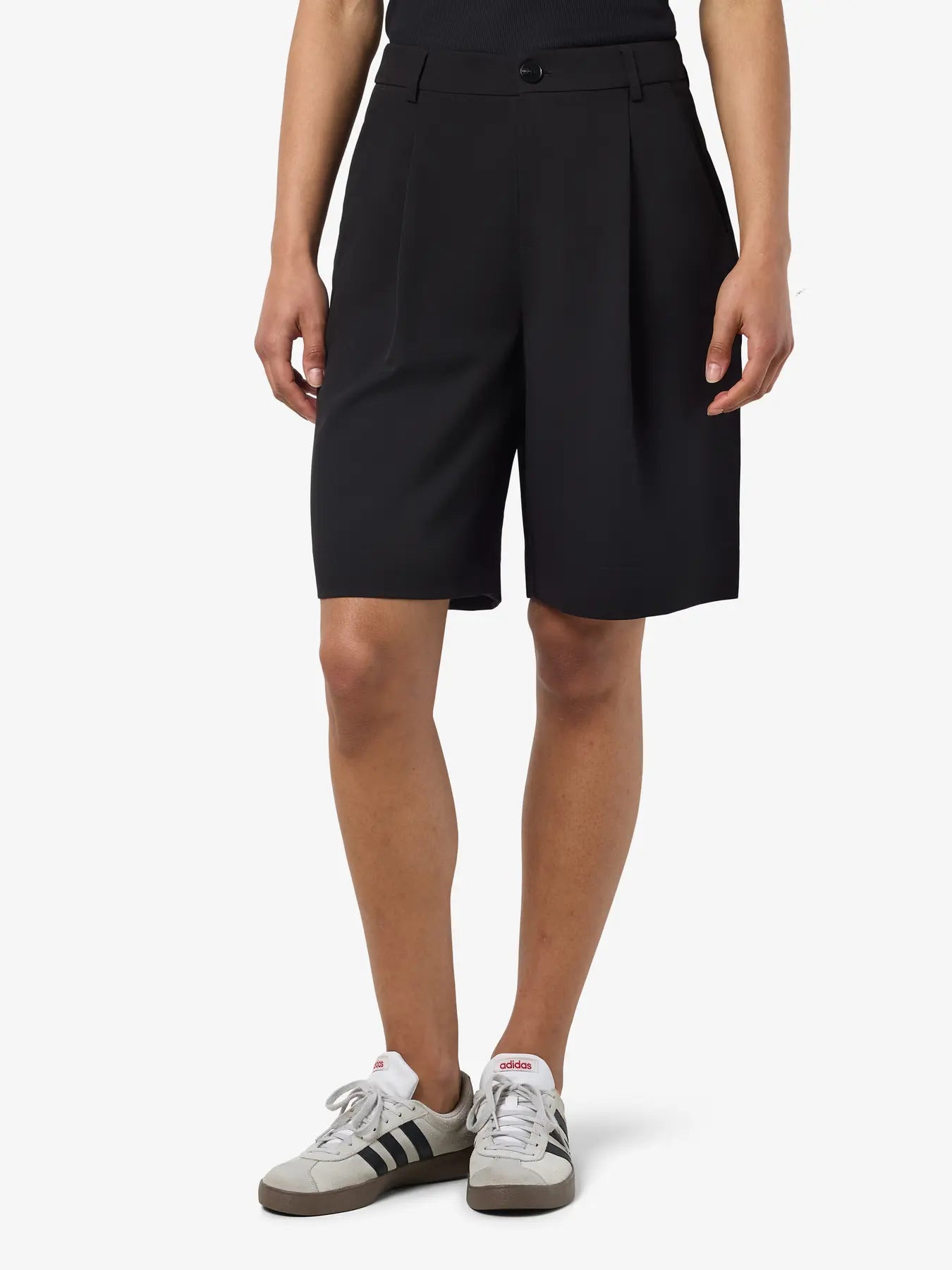 NOISY MAY Tailored Bermuda Jorts